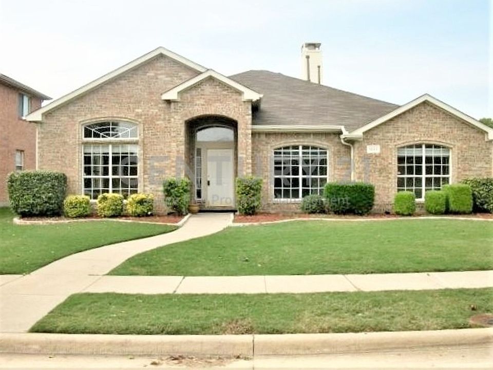 1st image of 1222 Harvard Ln