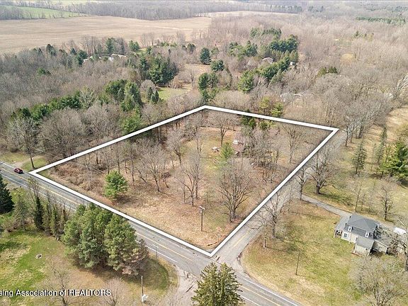5th image of 5525 Curtice Rd