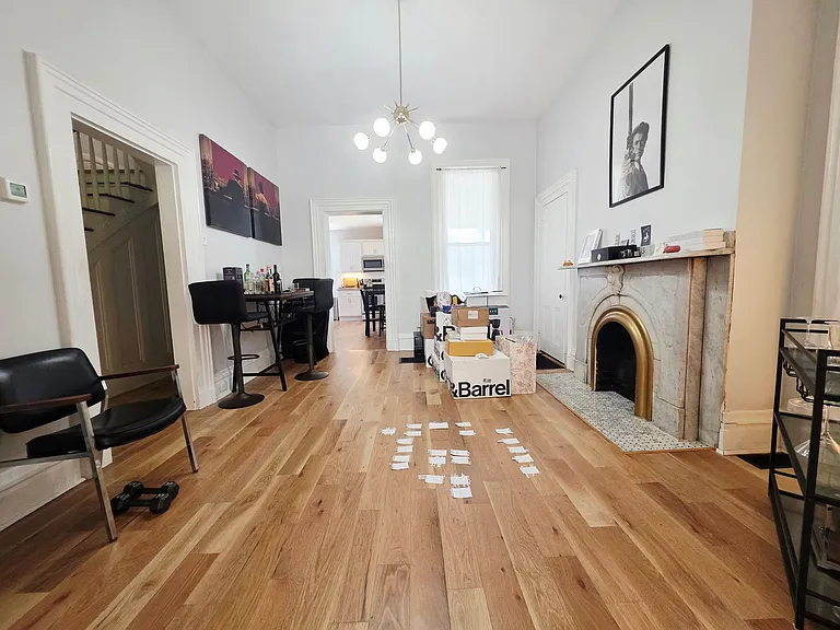 1409 Sheffield St — Photo 5