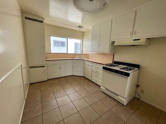 5th image of 134 N Adams St APT 8