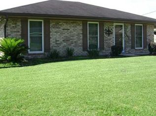 1508 Gloria St, Breaux Bridge, LA 70517