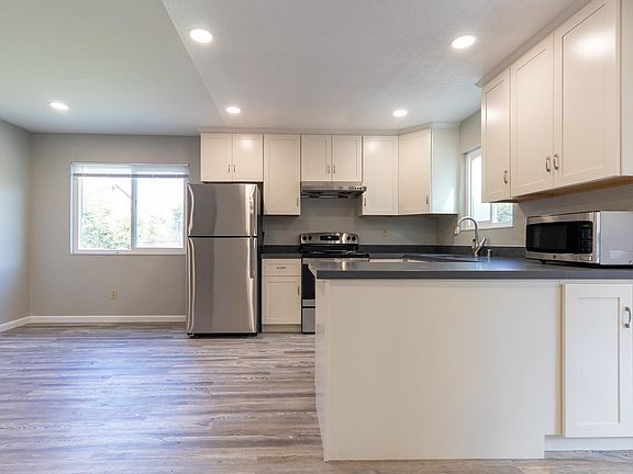 5th image of 3183 Peanut Brittle Dr