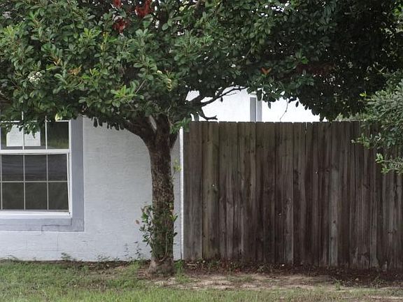 2nd image of 6650 NW 62nd Pl