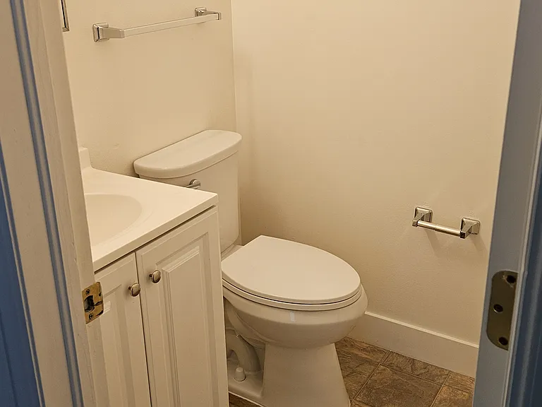 Mesa Vista Apartments — Photo 17