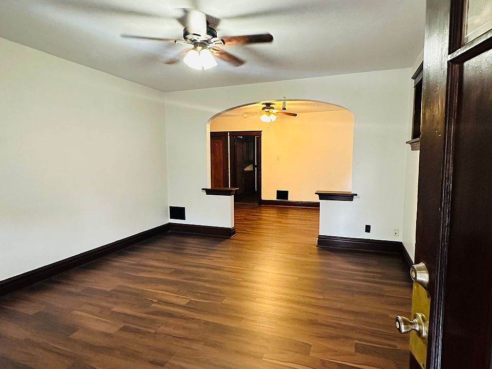 1st image of 4251 Ellenwood Ave