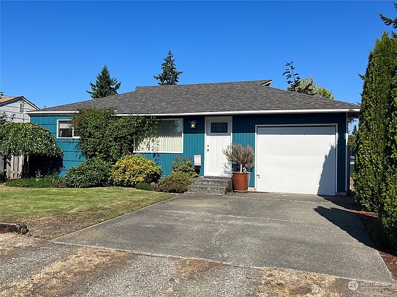 2nd image of 1109 Violet Meadow Street S