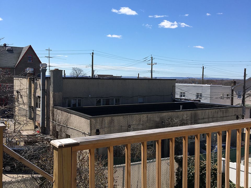 1st image of 106 Macfarland Ave
