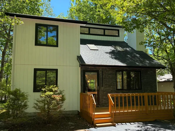 479 Towamensing Trl, Albrightsville, PA 18210