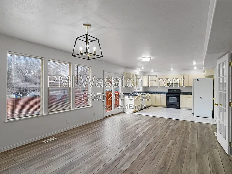 3211 S 945 E — Photo 18