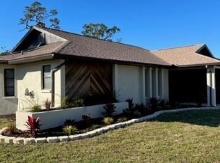 1098 Bay Harbor Dr, Englewood, FL 34224