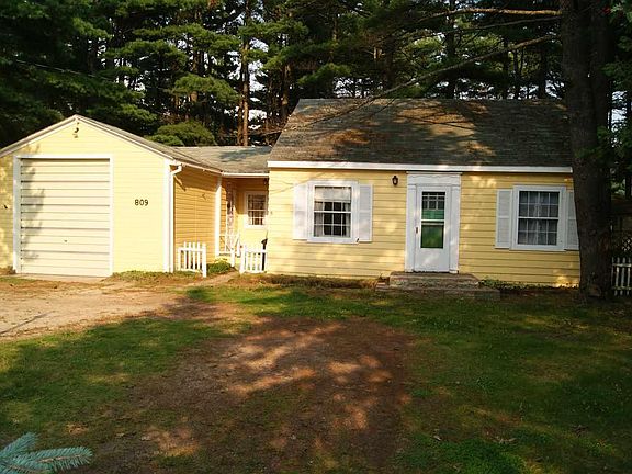 5th image of 809 S Lakeshore Dr