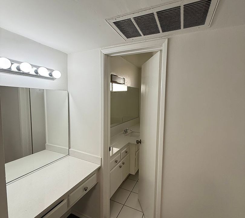 1st image of 144 S Doheny Dr #203