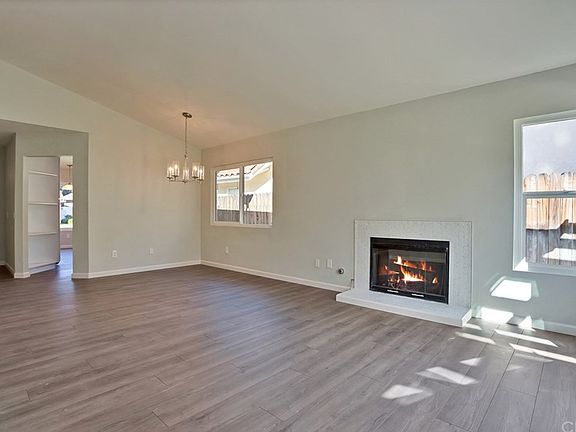 4th image of 5393 Blackberry Way