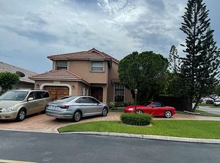 15330 SW 52nd Ln, Miami, FL 33185