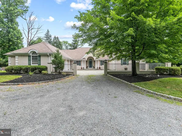 325 Cherry Hill Rd, Princeton, NJ 08540