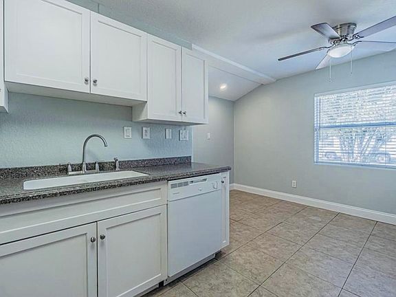 4th image of 4636 13th Ave S