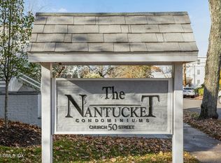 50 Church St APT 5, Greenwich, CT 06830