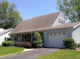 15 Gaylord Cir, Willingboro, NJ 08046