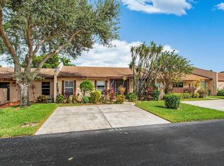 20 Knightsbridge Ln, Boynton Beach, FL 33426