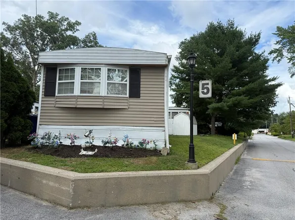 1 Lane #5-unit 51, Coventry, RI 02816