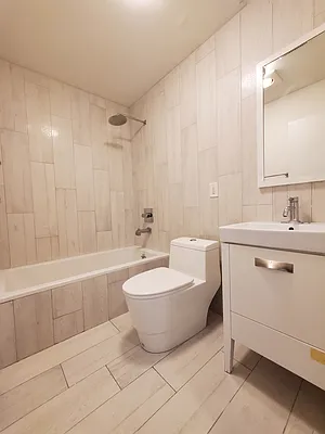 Rented by Rentall Group Inc | media 1