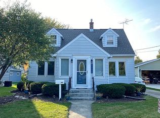 605 Chestnut St, Neenah, WI 54956