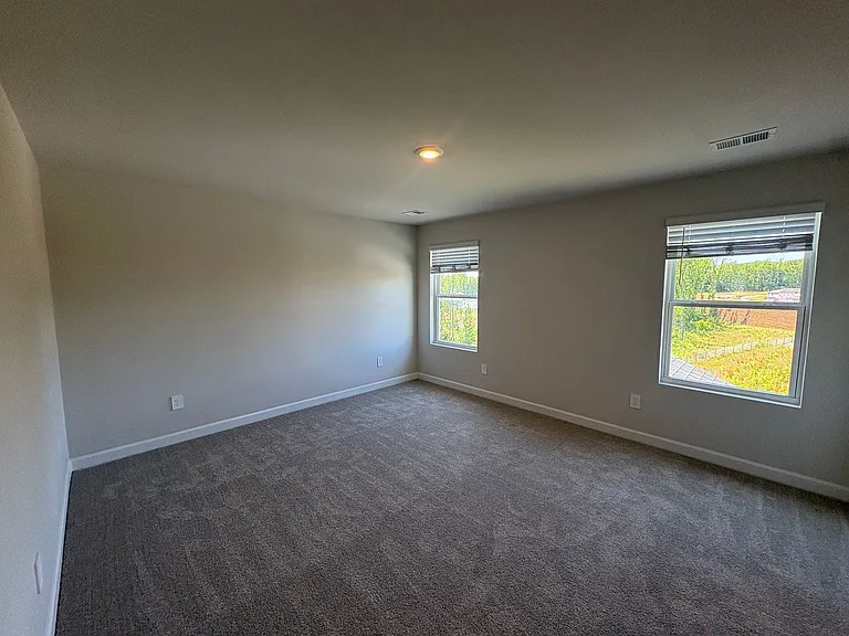 422 Yellowstone Trl — Photo 11