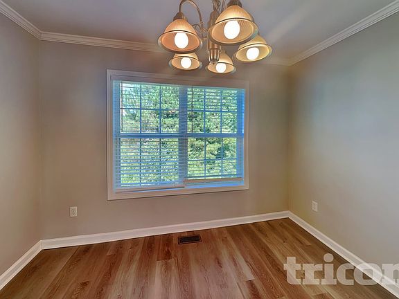 3rd image of 173 Millwheel Dr