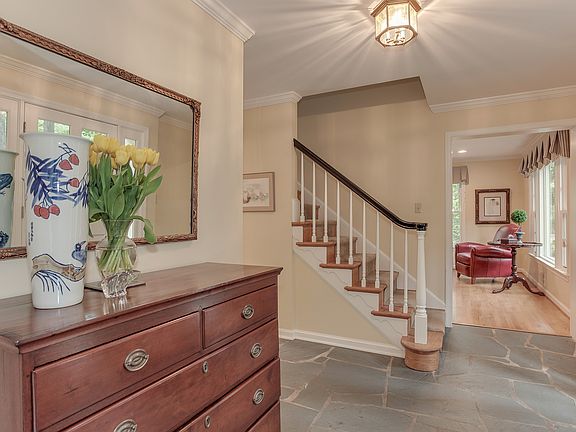 3rd image of 10108 Burton Glen Dr
