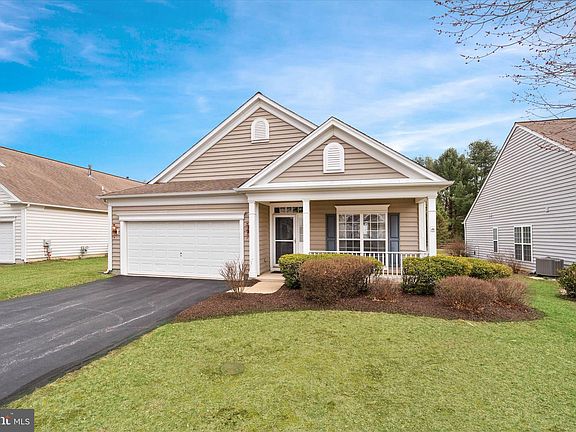 4th image of 316 Astilbe Dr