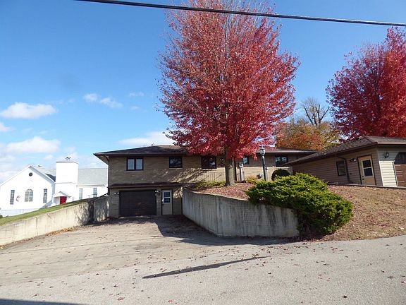 2nd image of 314 S Main St