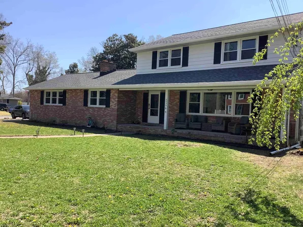 2459 Buttonwood Dr, Vineland, NJ 08361