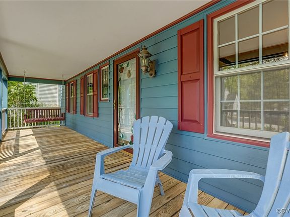 4th image of 1804 Hillcroft Dr