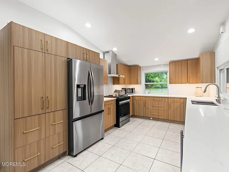 606 Deal Rd — Photo 12