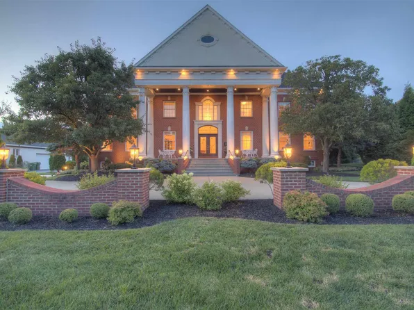 114 W Maple Ave, Fort Mitchell, KY 41011