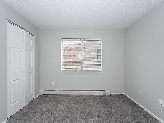 5th image of 3332 Glenmore Ave #3328-02