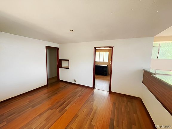 5th image of 1100 S Zenobia Street