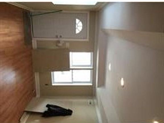 2nd image of 6118 Washington Ave