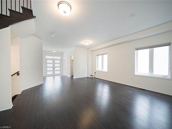 4th image of 23 Stauffer Rd