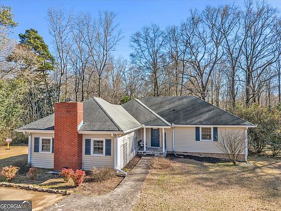 2nd image of 70 Newton Ridge Dr