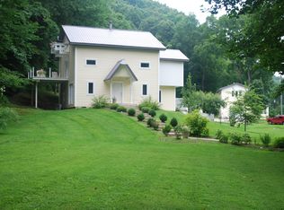 2500 Brahaum Rd, Nashville, IN 47448