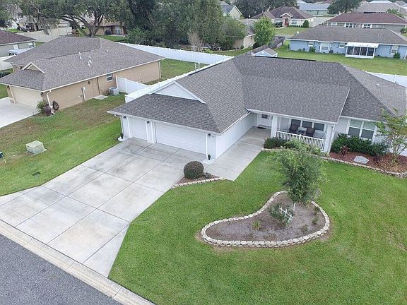 3rd image of 991 SE 67th Ct