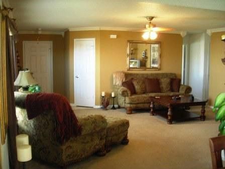 Living Rm