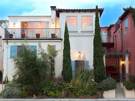 2nd image of 805 20th St