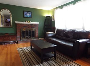 5 Sargent Ln, Franklin, MA 02038