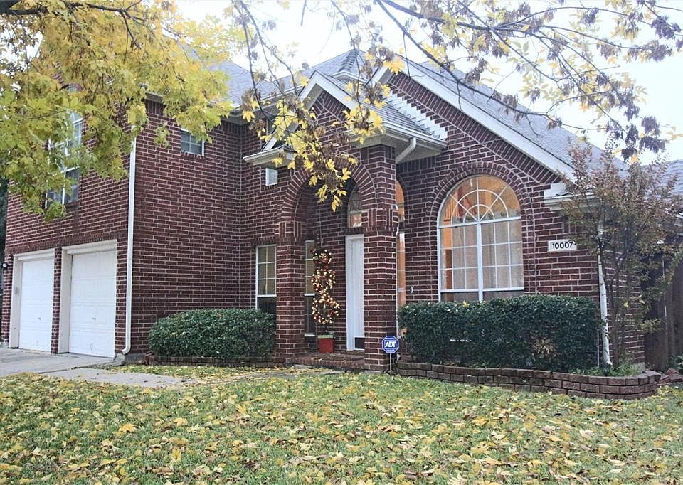 1st image of 10007 White Ln