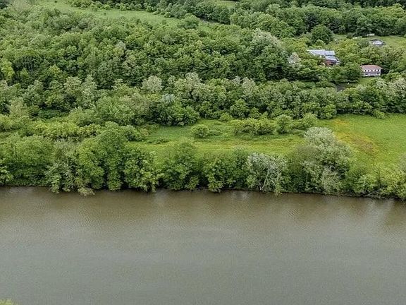 5th image of 436 State Line Rd