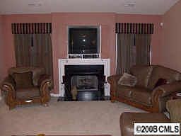 Spacious Living Room