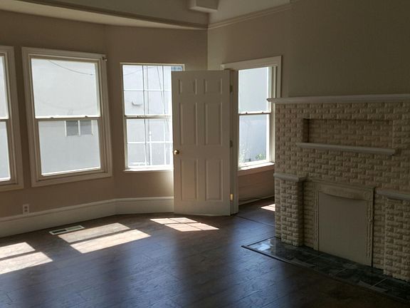 5th image of 341 N 5th St #101