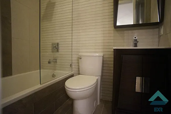 Rented by EXR | media 18